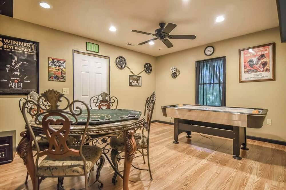 Photo of Bedroom in Black Mountain
