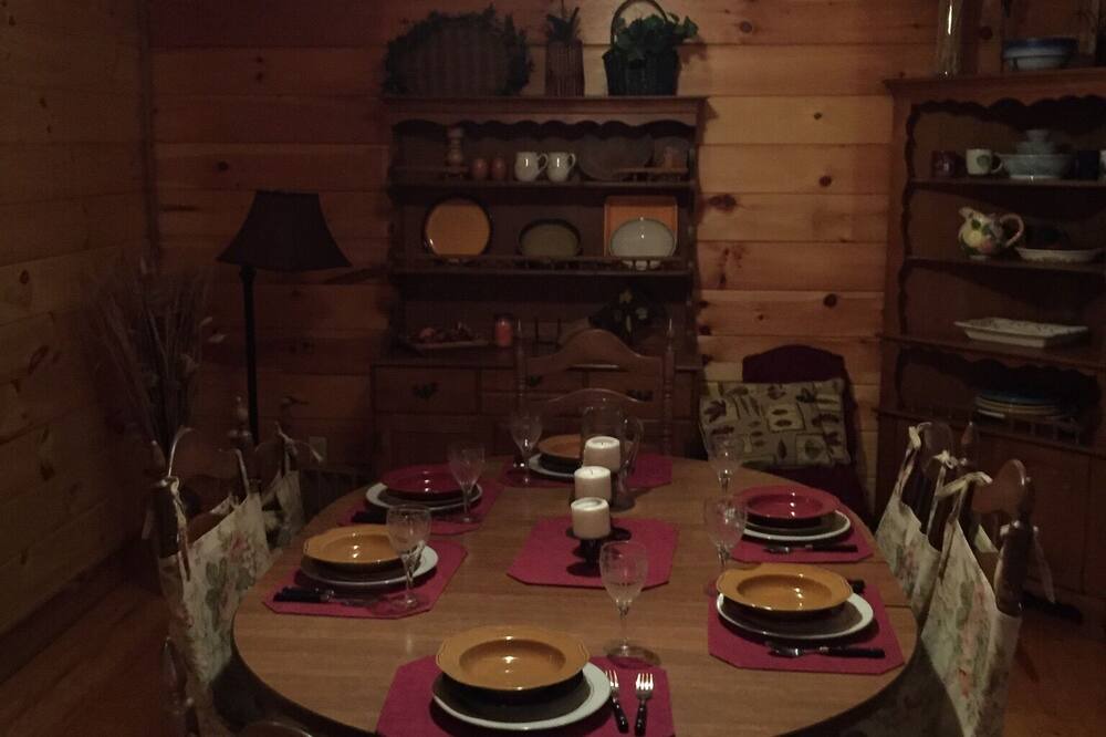 Photo of Bedroom in Horse Shoe