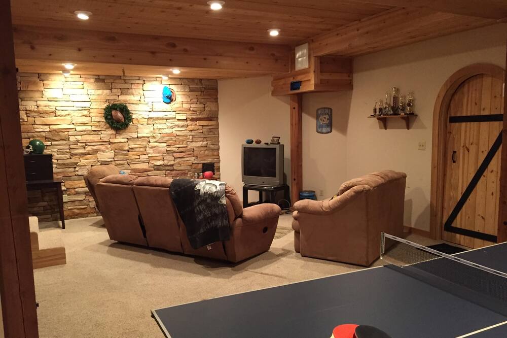 Photo of Bedroom in Horse Shoe