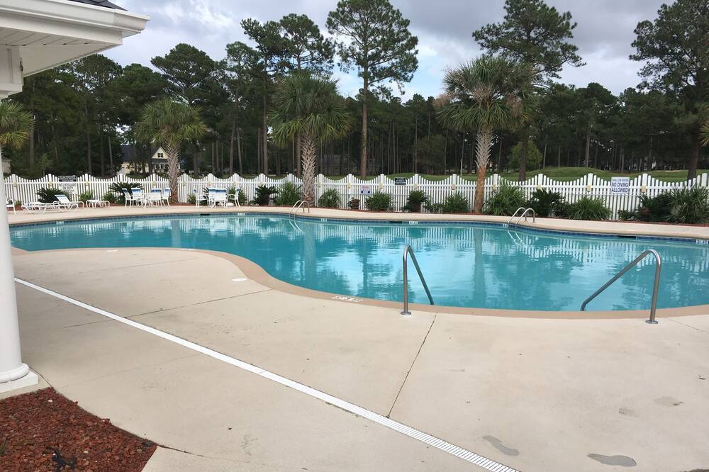 Photo of Outdoor in Calabash