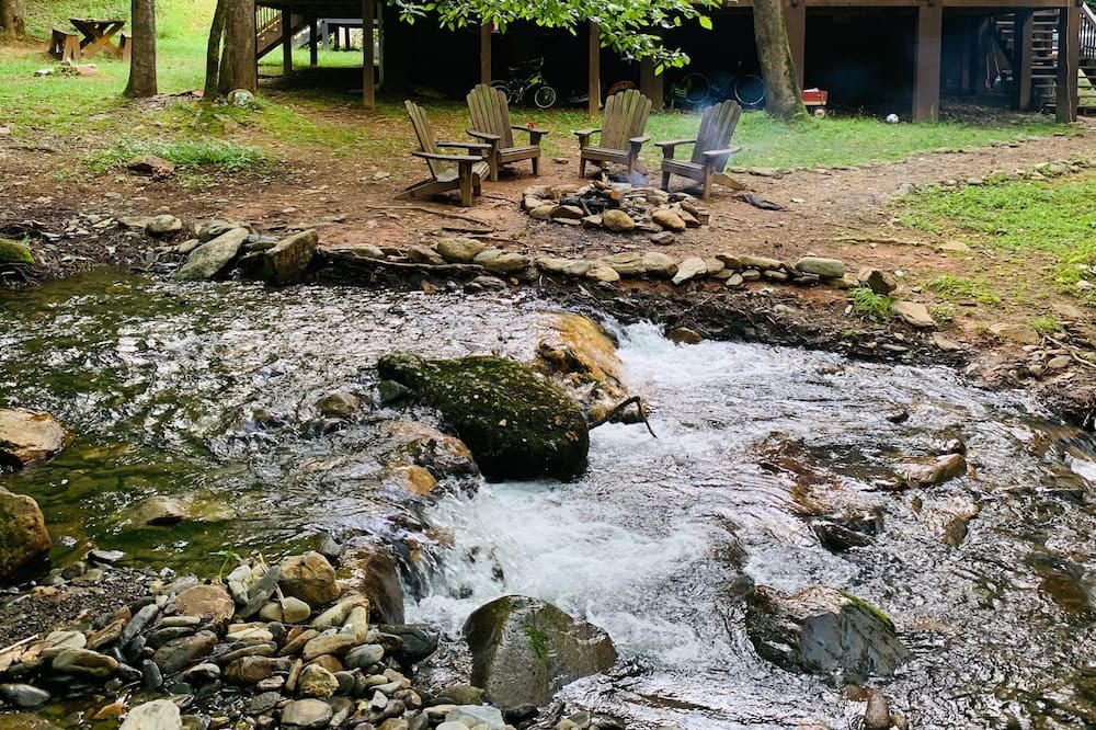 Photo of Outdoor in Hayesville