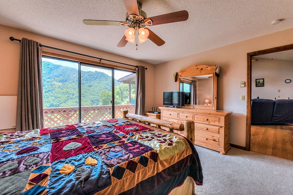 Photo of Bedroom in Valley Creek Run