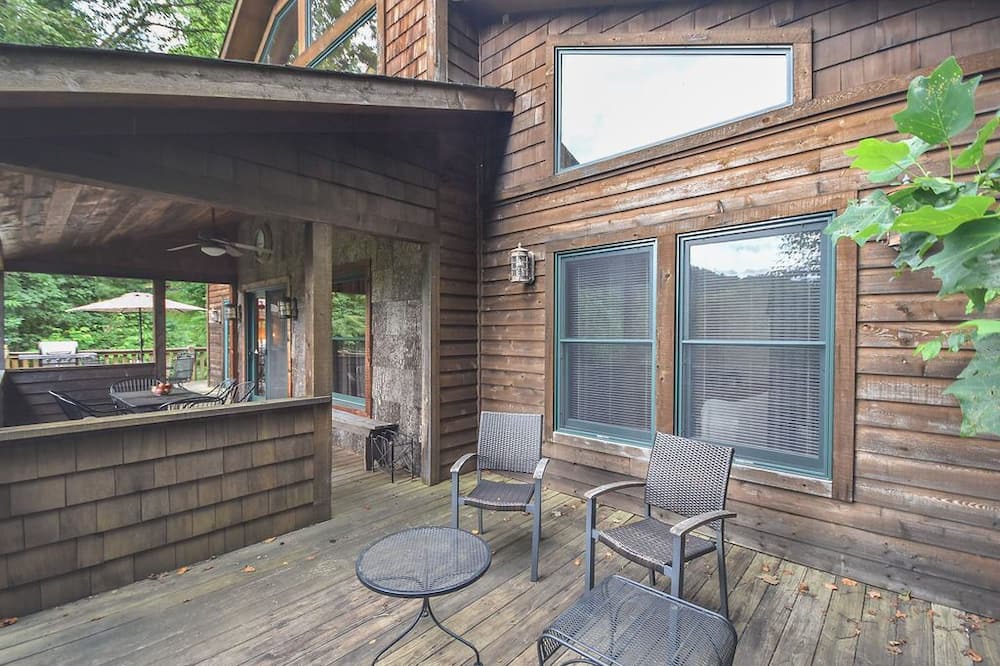 Photo of Outdoor in Apple Ridge