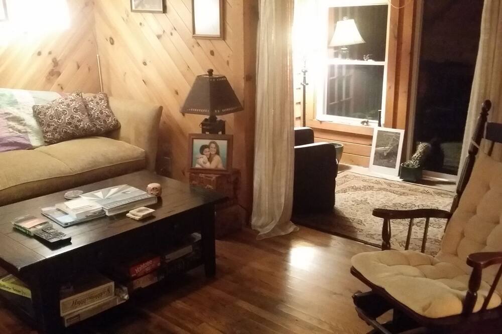 Photo of Bedroom in Elk Park