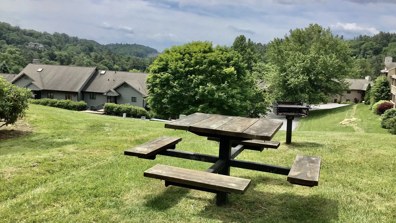 Photo of Outdoor in Blowing Rock