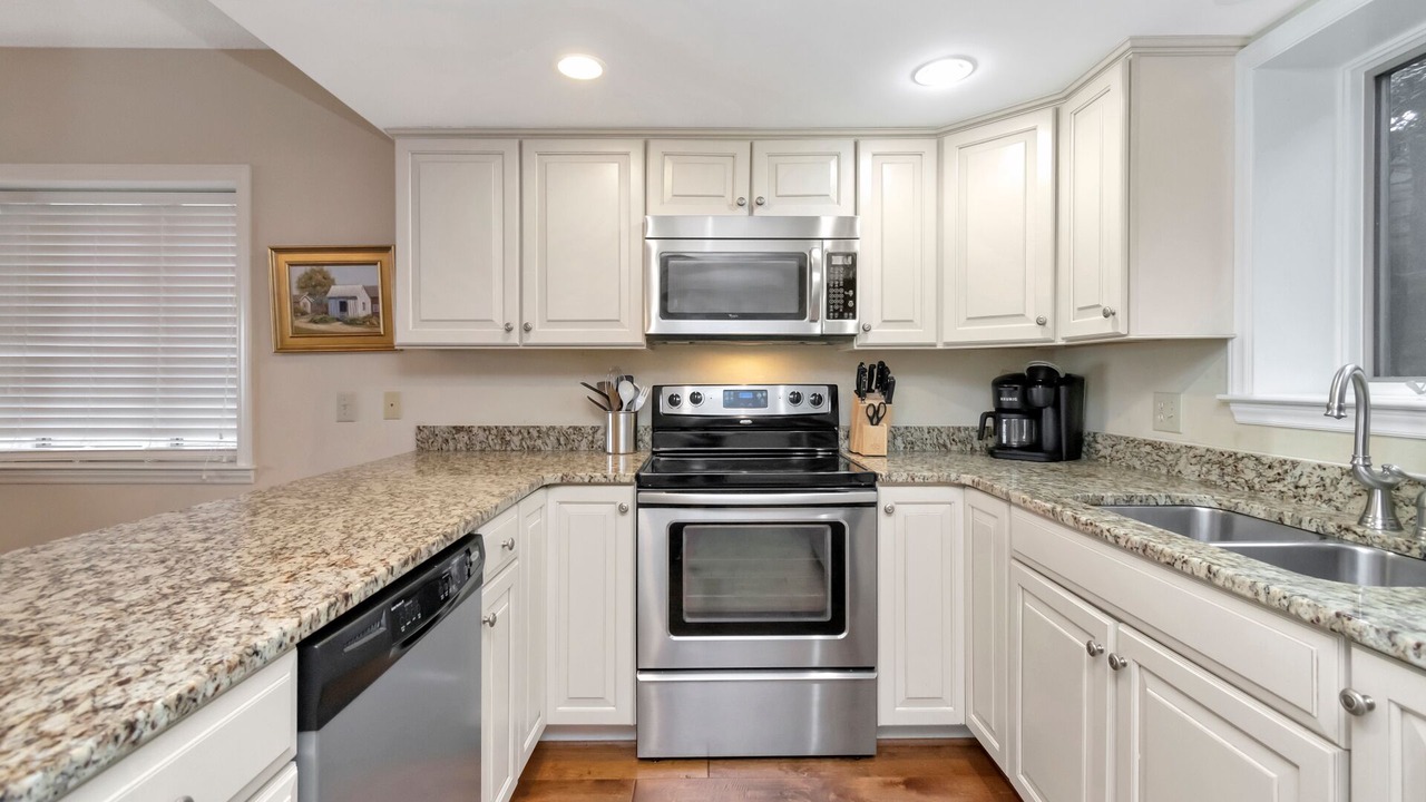Photo of Kitchen in Blowing Rock
