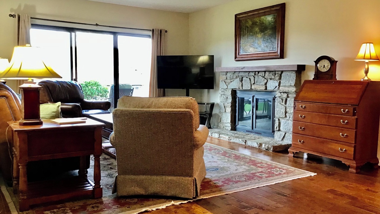 Photo of Livingroom in Blowing Rock