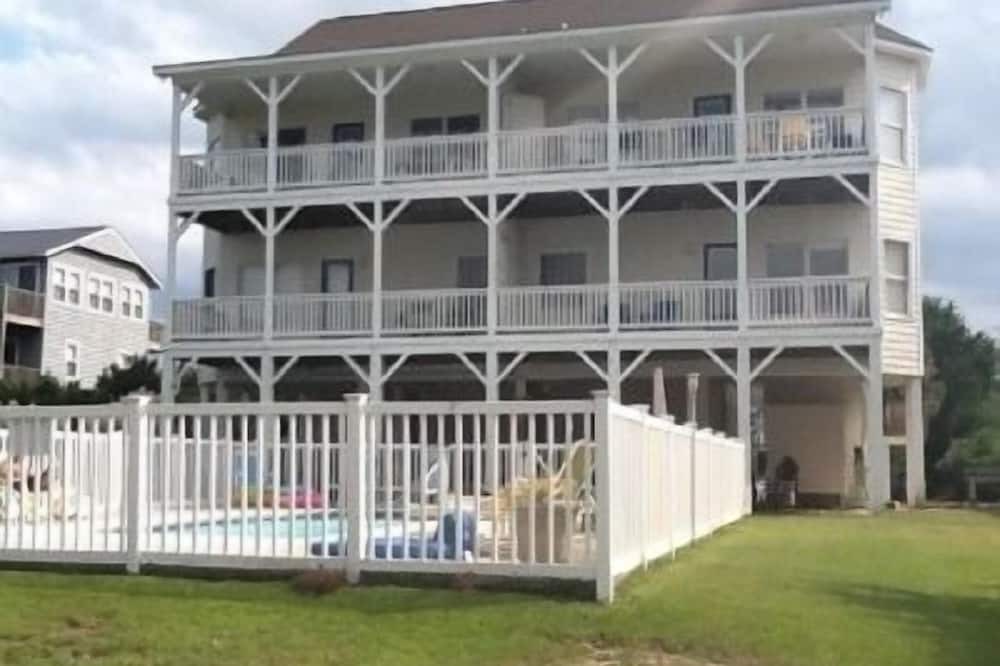 Photo of Outdoor in The Point