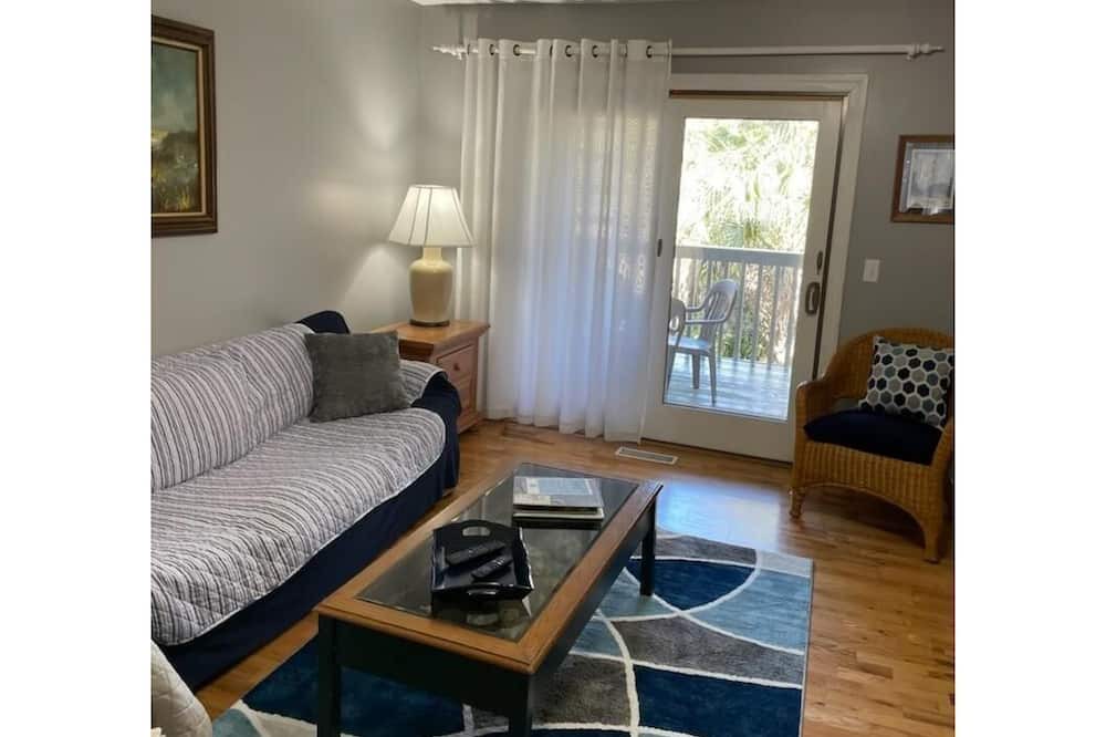 Photo of Livingroom in Bald Head Island