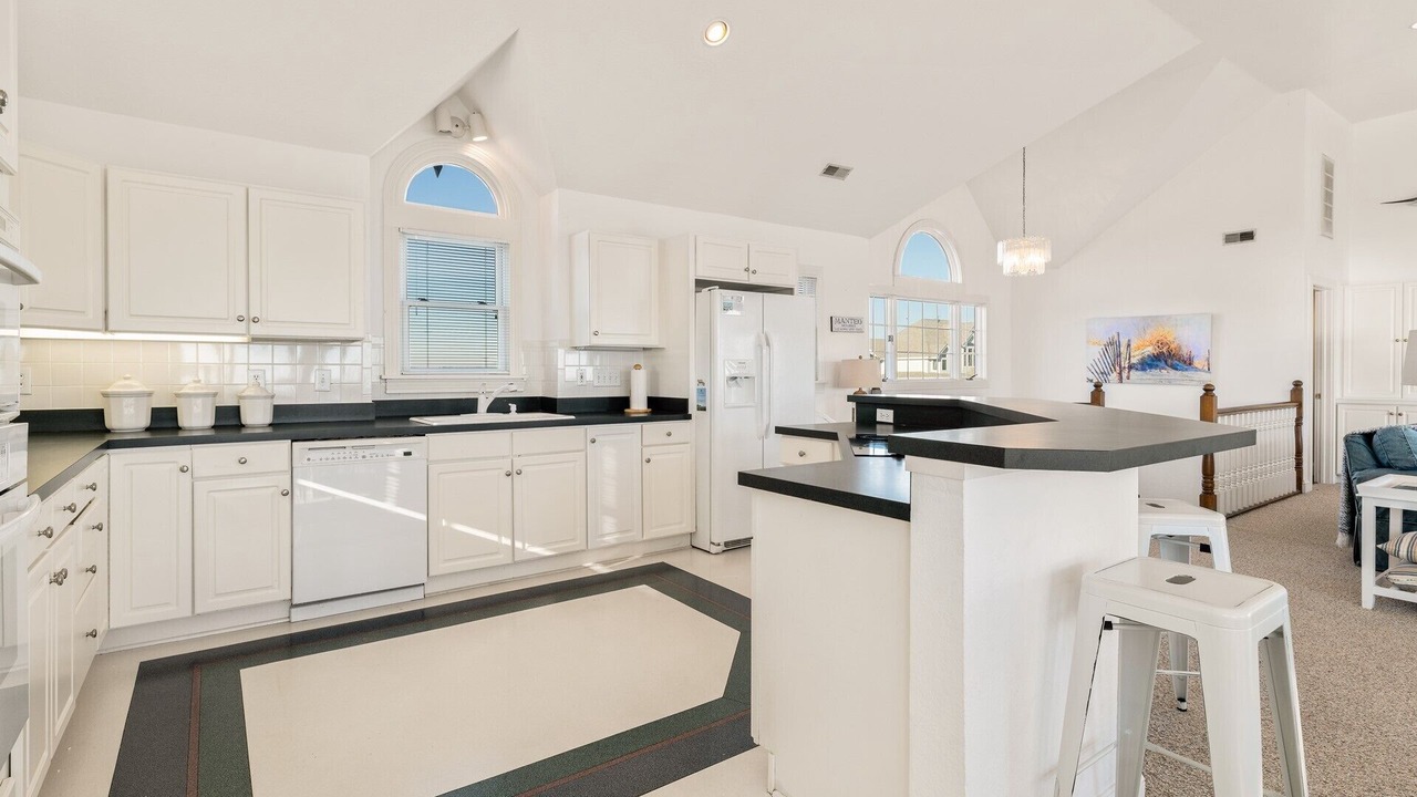 Photo of Kitchen in Manteo