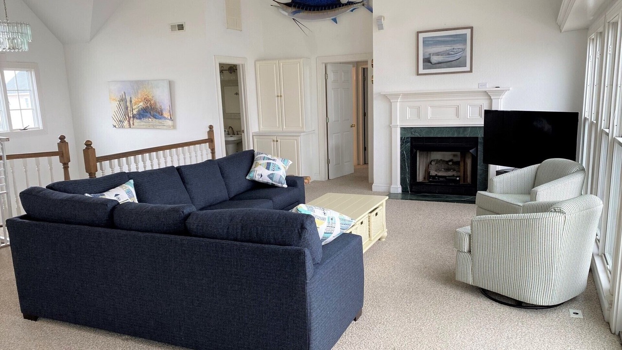 Photo of Livingroom in Manteo