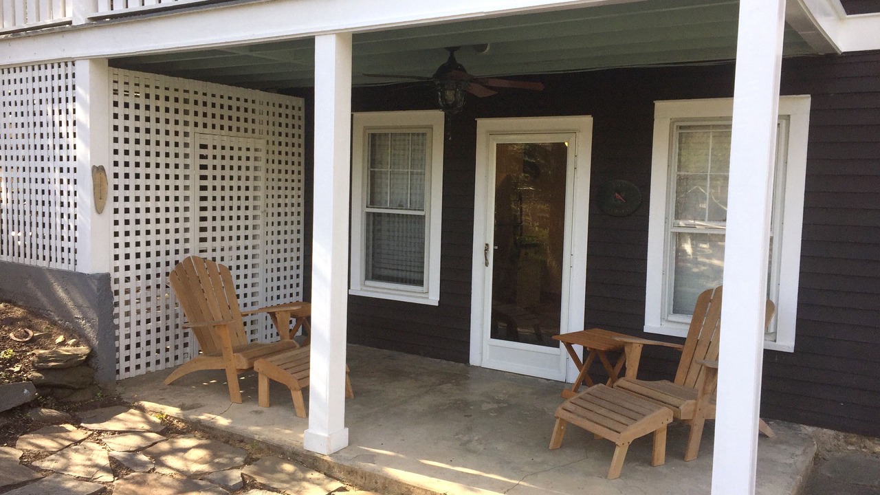 Photo of Patio Balcony in Montreat