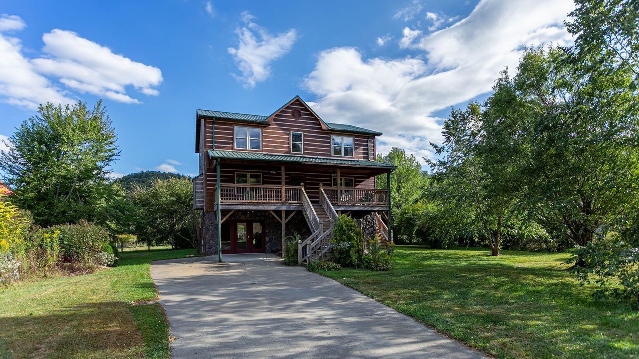 Photo of Outdoor in Todd