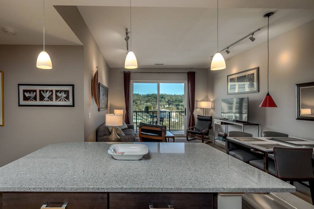 Photo of Kitchen in South French Broad