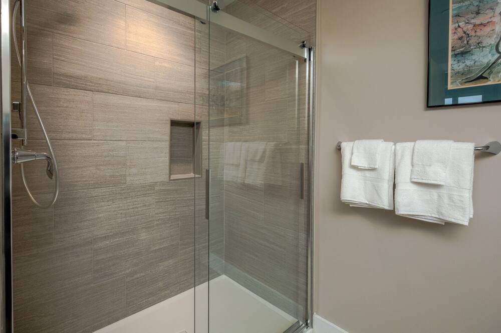 Photo of Bathroom in South French Broad