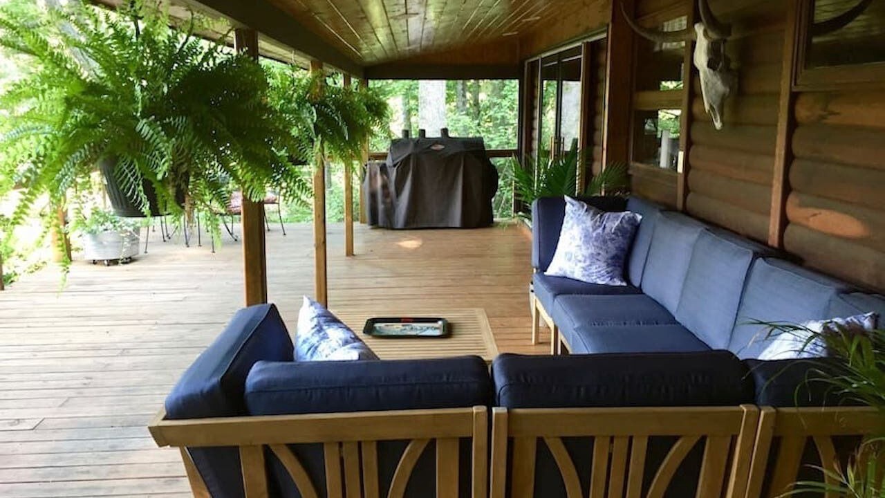 Photo of Patio Balcony in Hendersonville