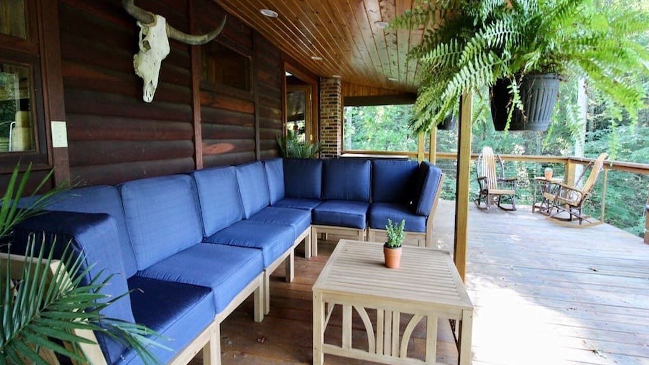 Photo of Patio Balcony in Hendersonville