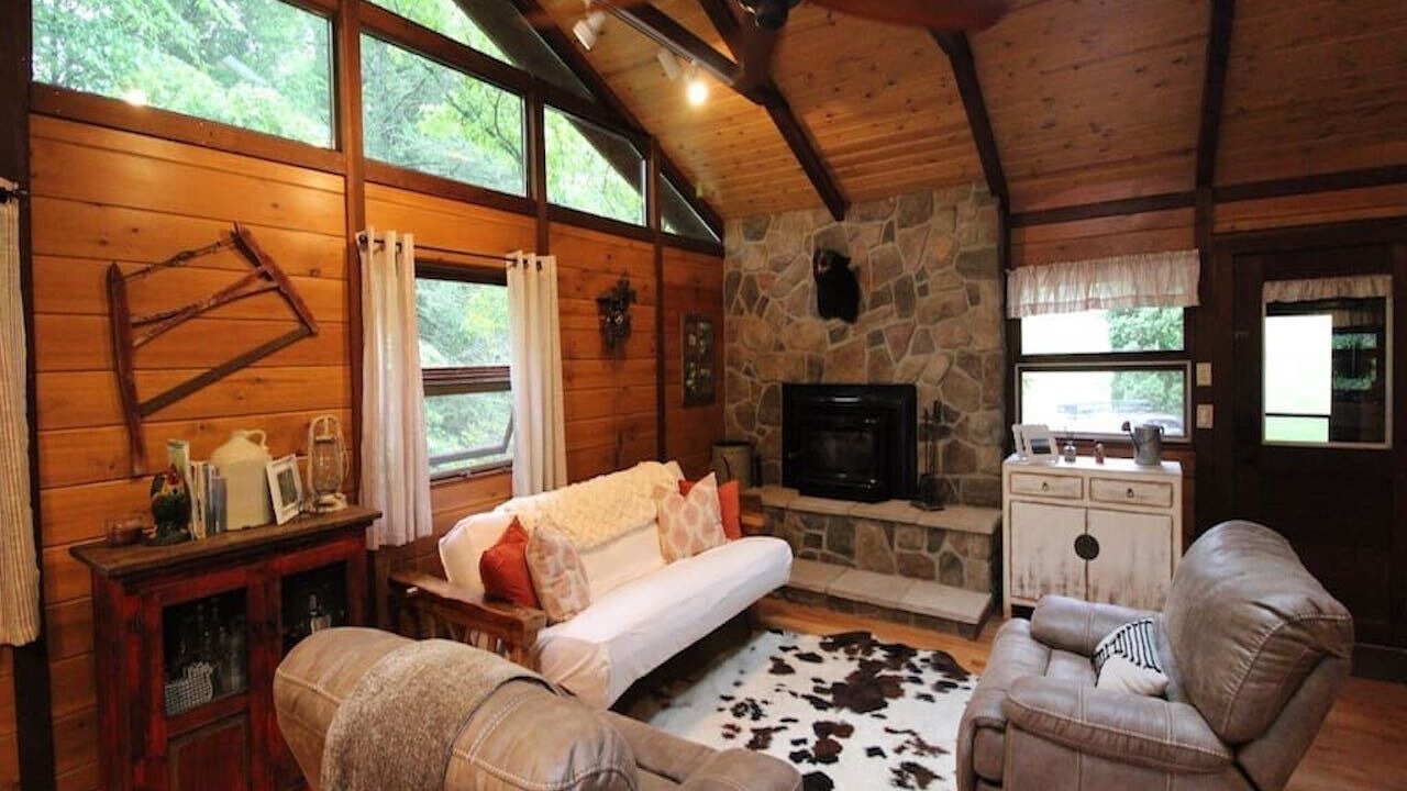 Photo of Livingroom in Hendersonville