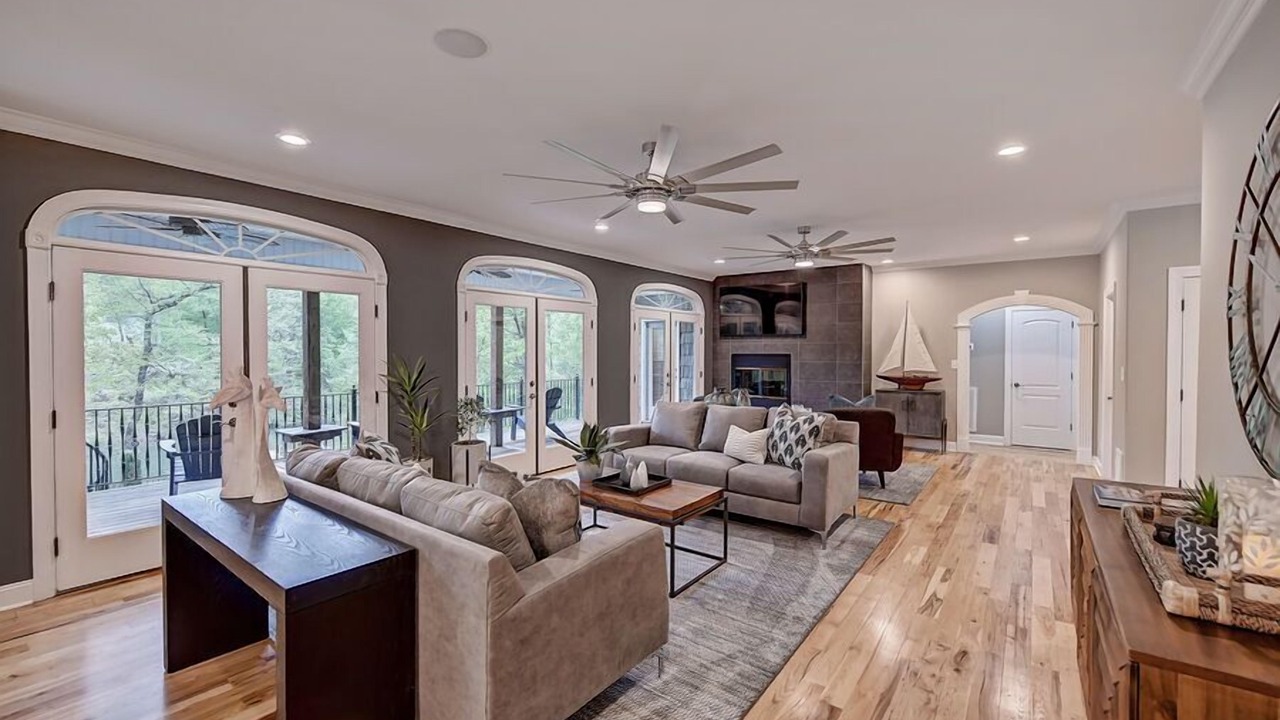 Photo of Livingroom in Mooresville