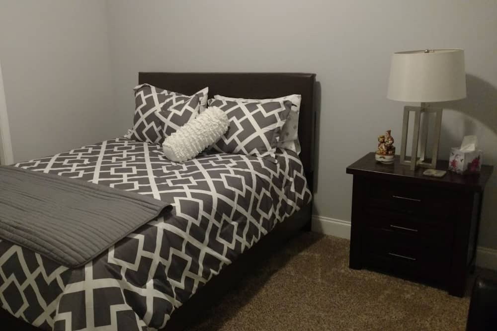 Photo of Bedroom in Arlington