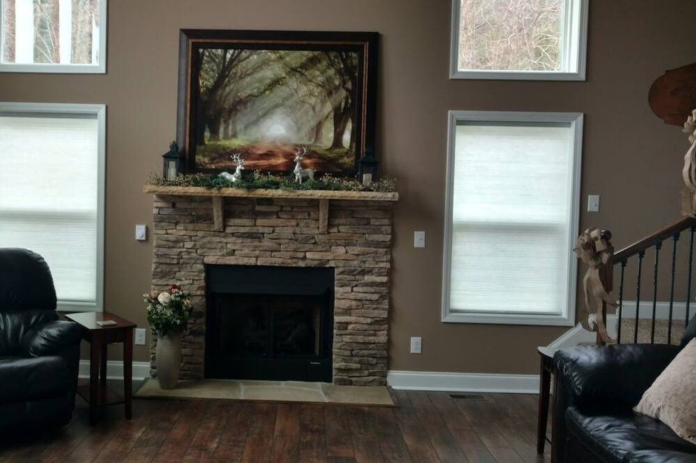 Photo of Livingroom in Arlington