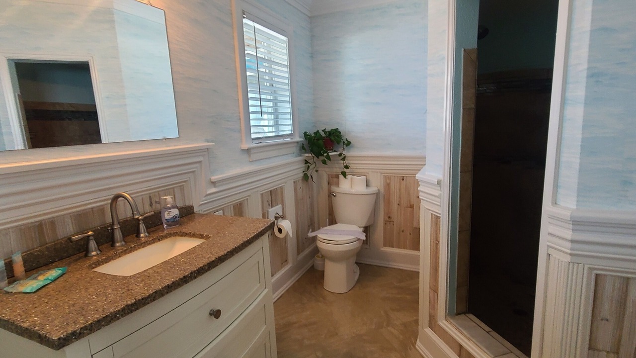 Photo of Bathroom in Colington