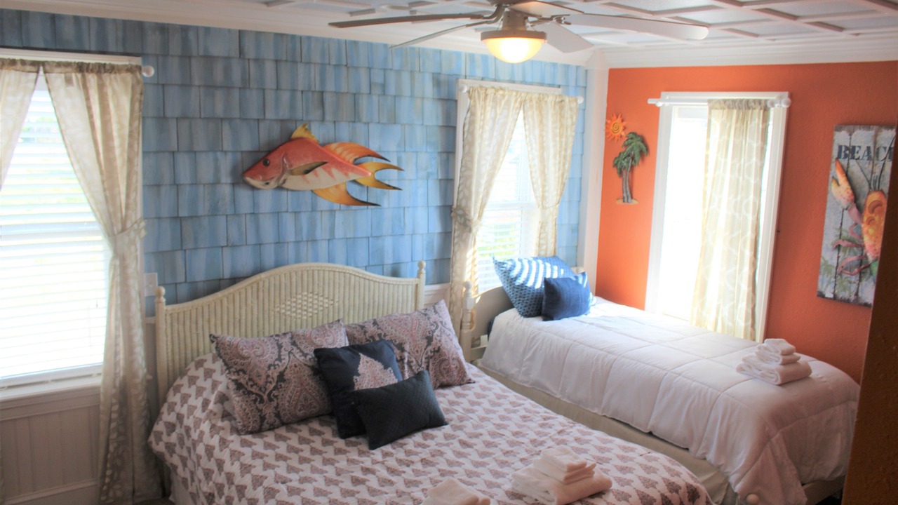 Photo of Bedroom in Colington