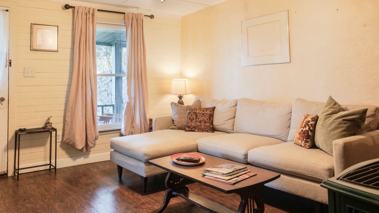 Photo of Livingroom in Kenilworth