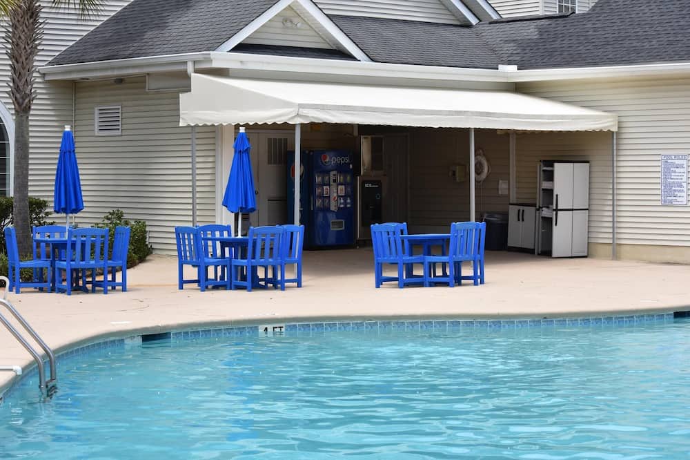 Photo of Outdoor in Calabash