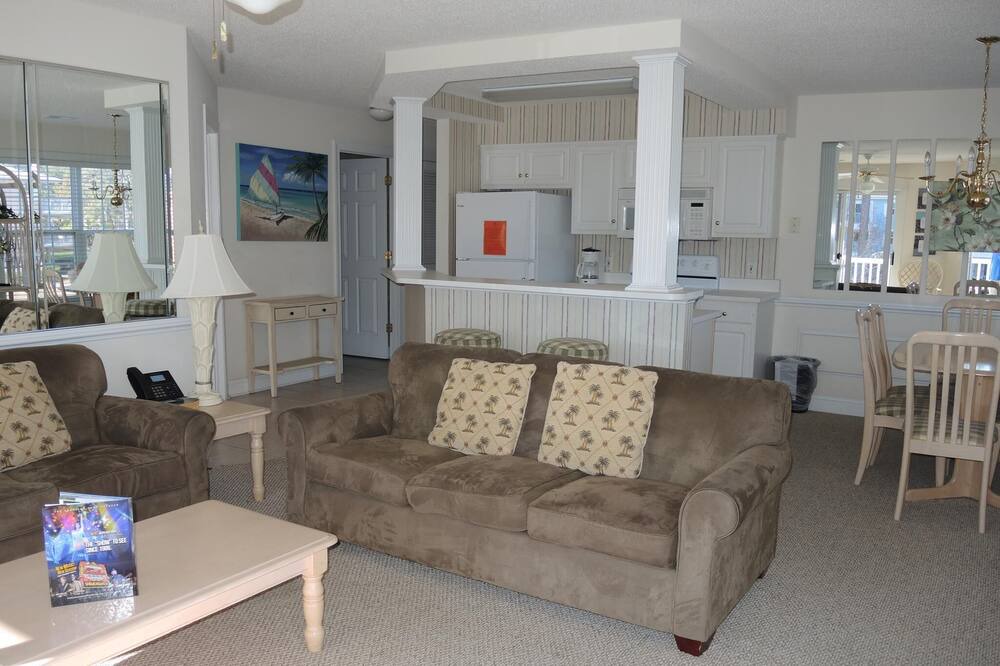 Photo of Livingroom in Calabash