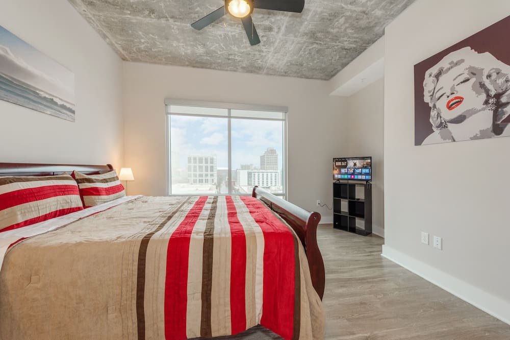 Photo of Bedroom in Second Ward