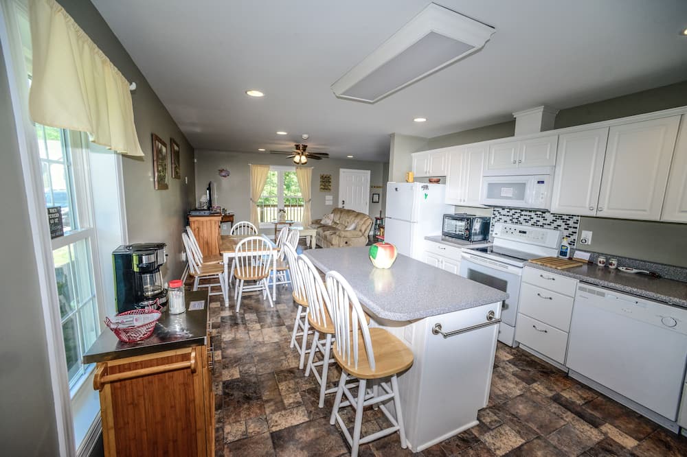 Photo of Kitchen in Lake Lure