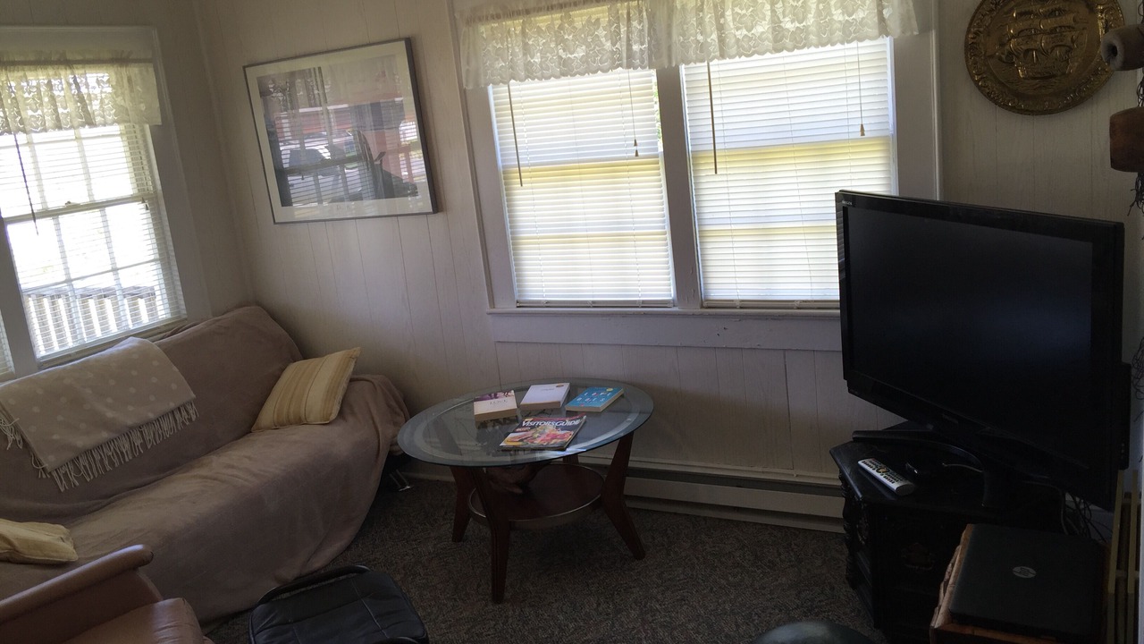 Photo of Livingroom in Harkers Island