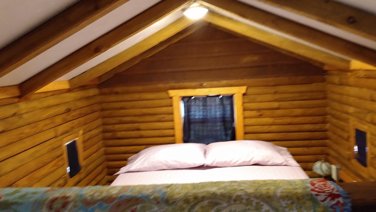 Photo of Bedroom in Robbinsville