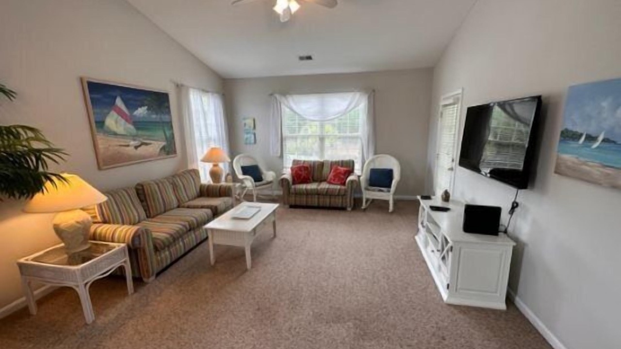 Photo of Livingroom in Sunset Beach