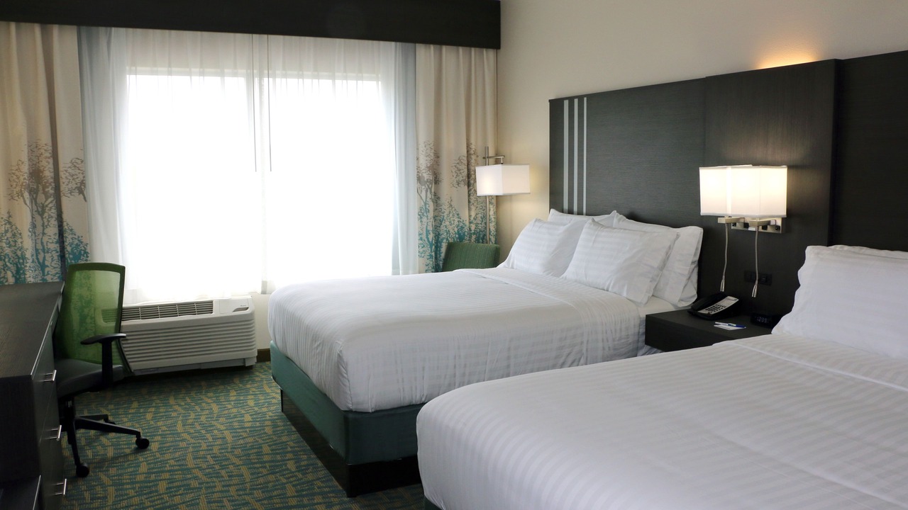 Photo of Bedroom in Flat Rock