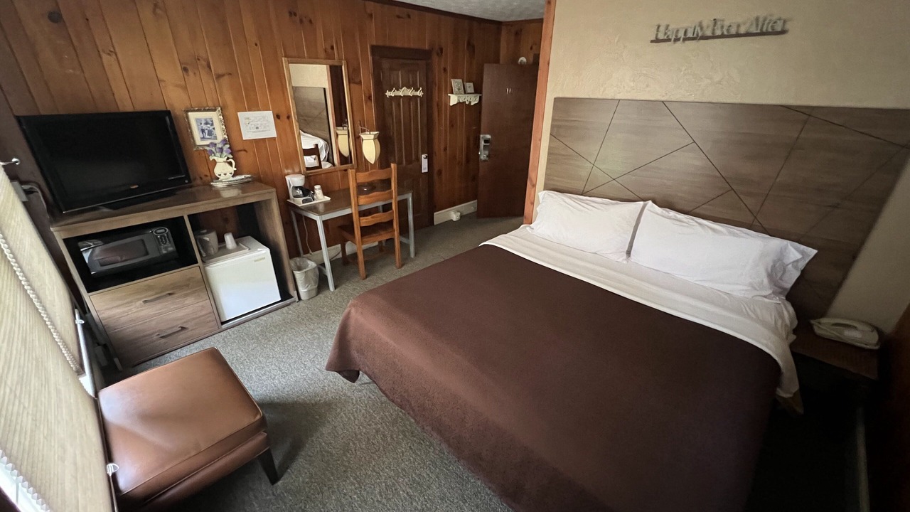 Photo of Bedroom in Maggie Valley