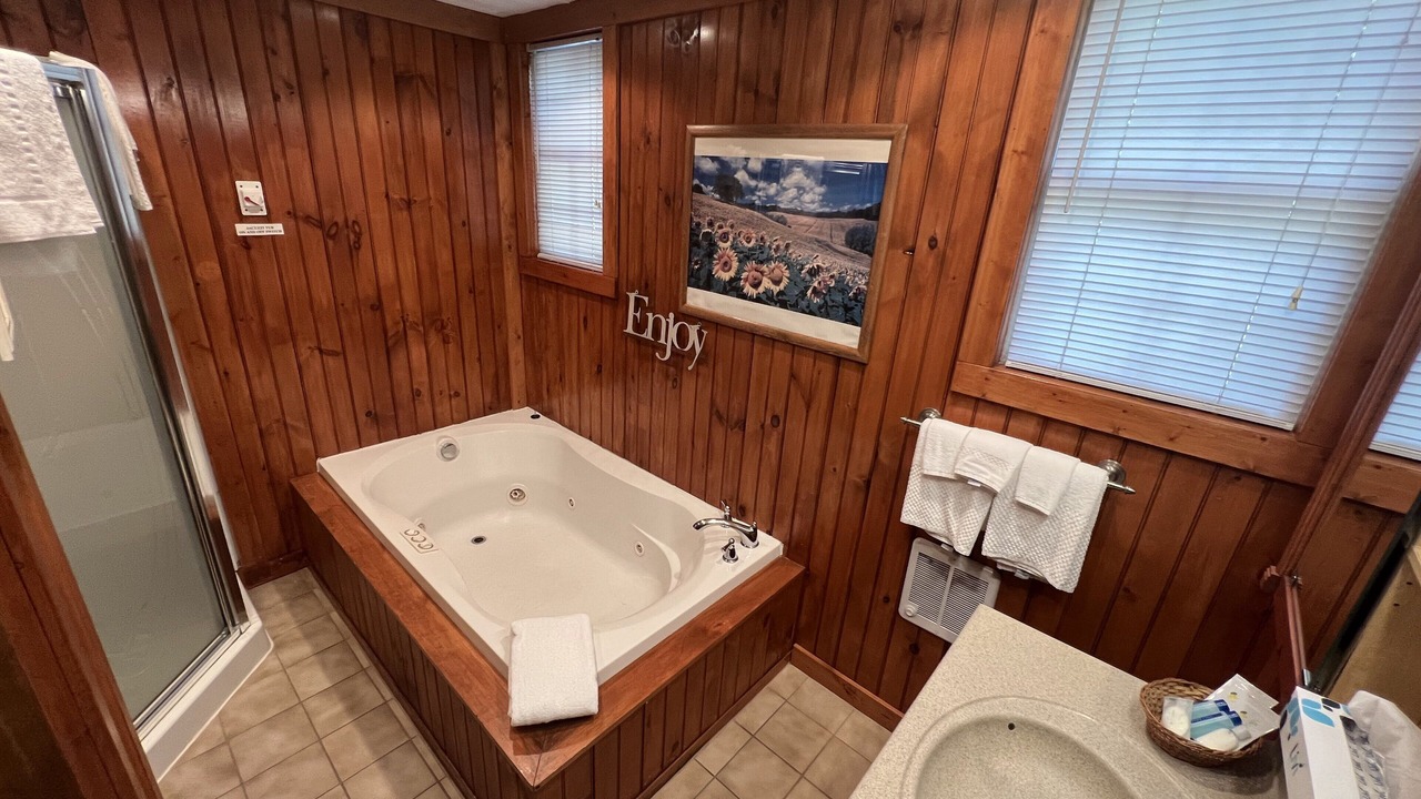 Photo of Bathroom in Maggie Valley