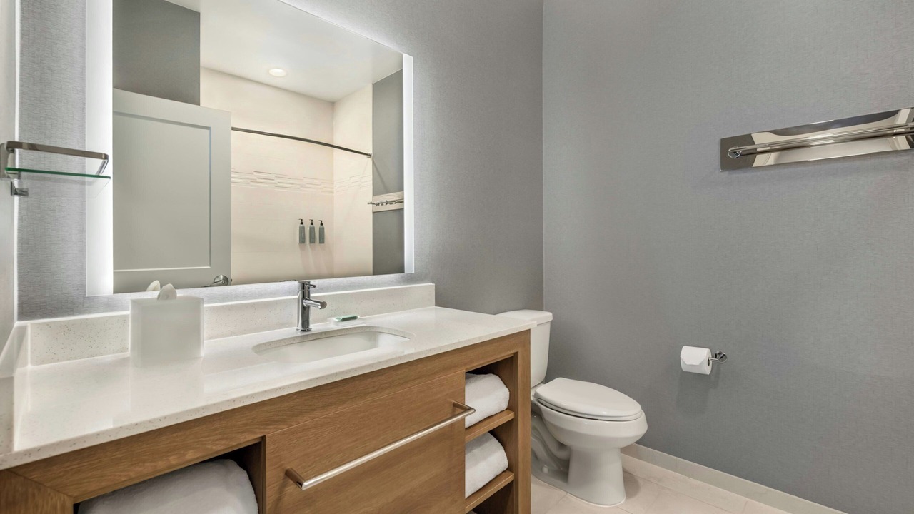 Photo of Bathroom in Gunter Afs
