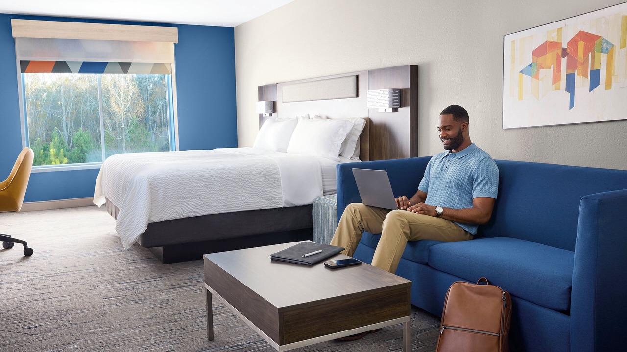Photo of Bedroom in Calera