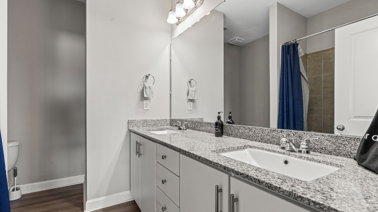 Photo of Bathroom in Pineville