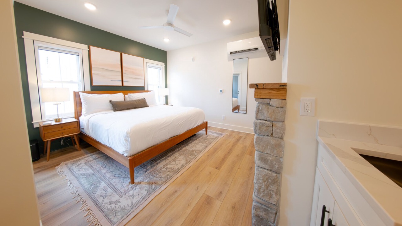 Photo of Bedroom in Blowing Rock