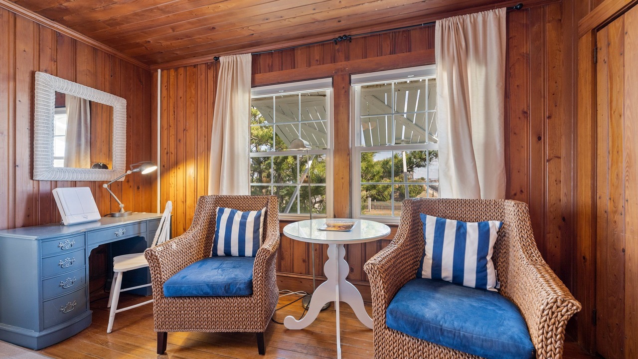 Photo of Bedroom in Kill Devil Hills
