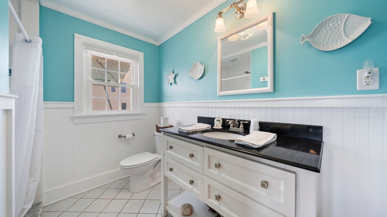 Photo of Bathroom in Kill Devil Hills