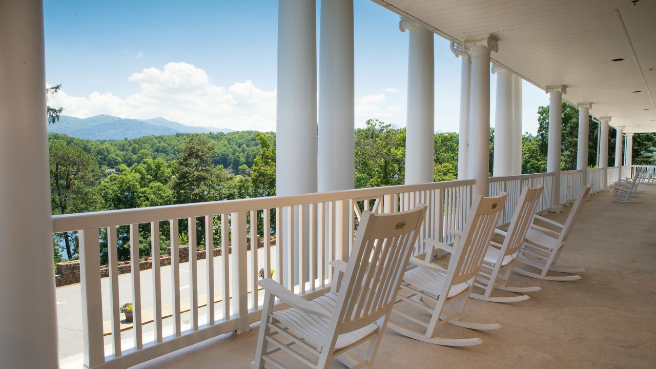 Photo of Patio Balcony in Lake Junaluska