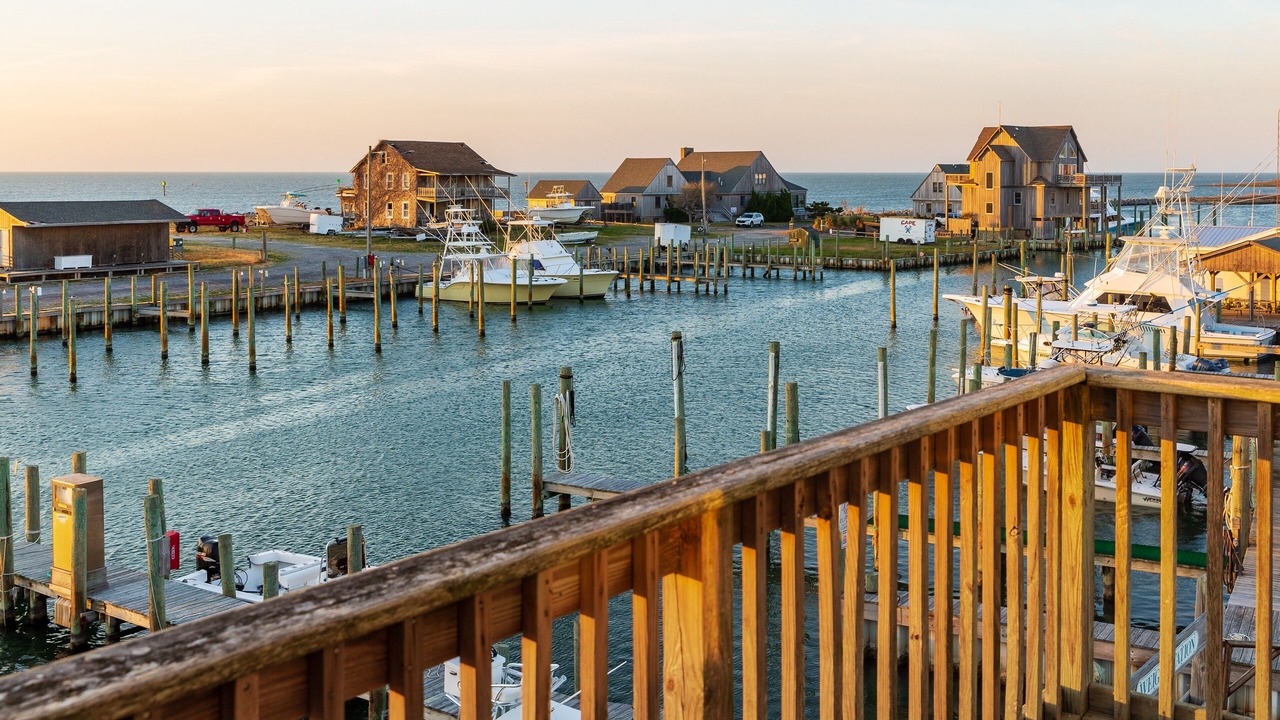 Photo of Others in Hatteras