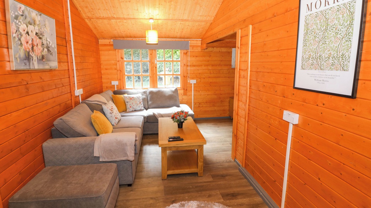 Photo of Livingroom in Longborough