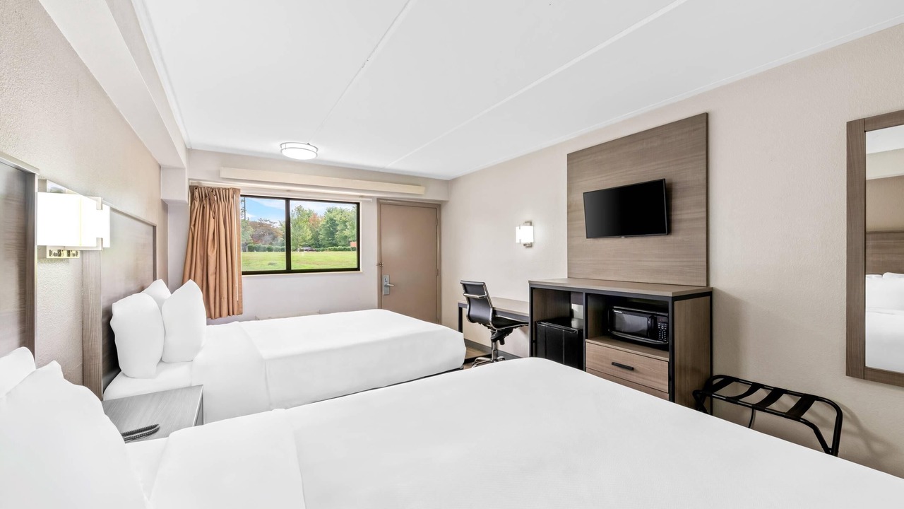 Photo of Bedroom in Hickory