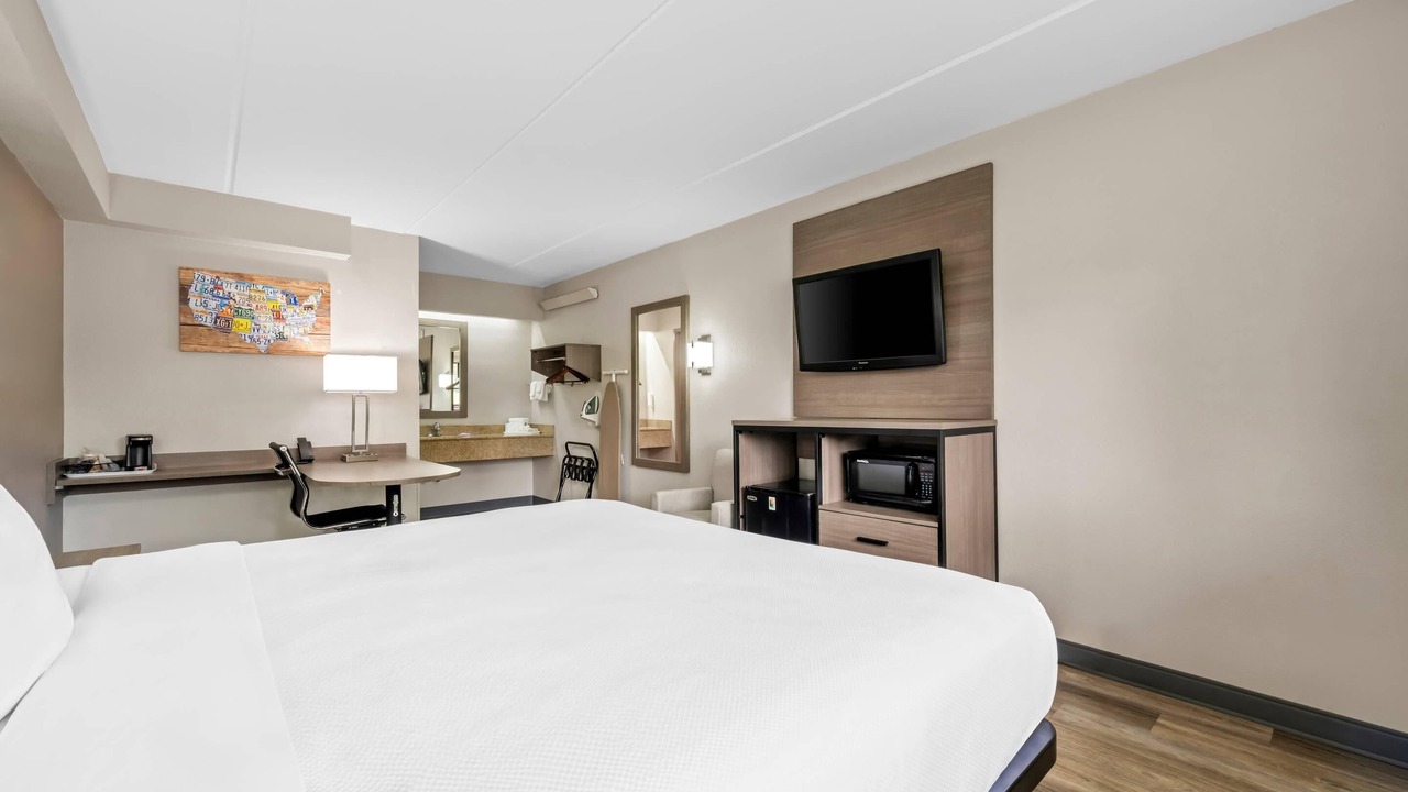 Photo of Bedroom in Hickory