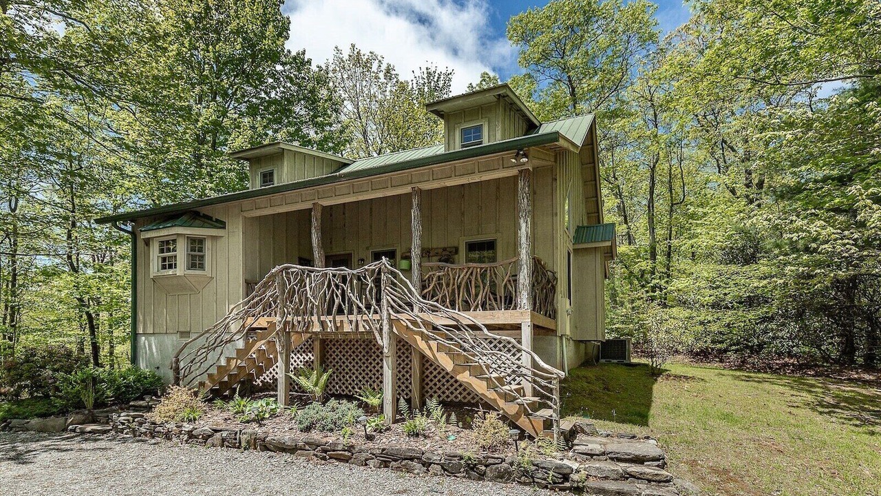 Photo of Outdoor in Lake Toxaway